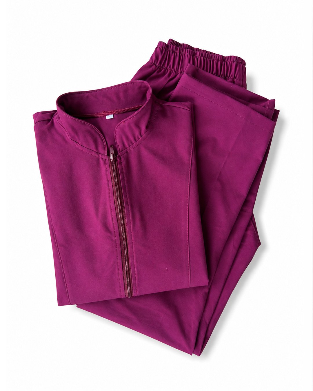 Uniforme Antifluido Morado con Cremallera – Mujer foto 3